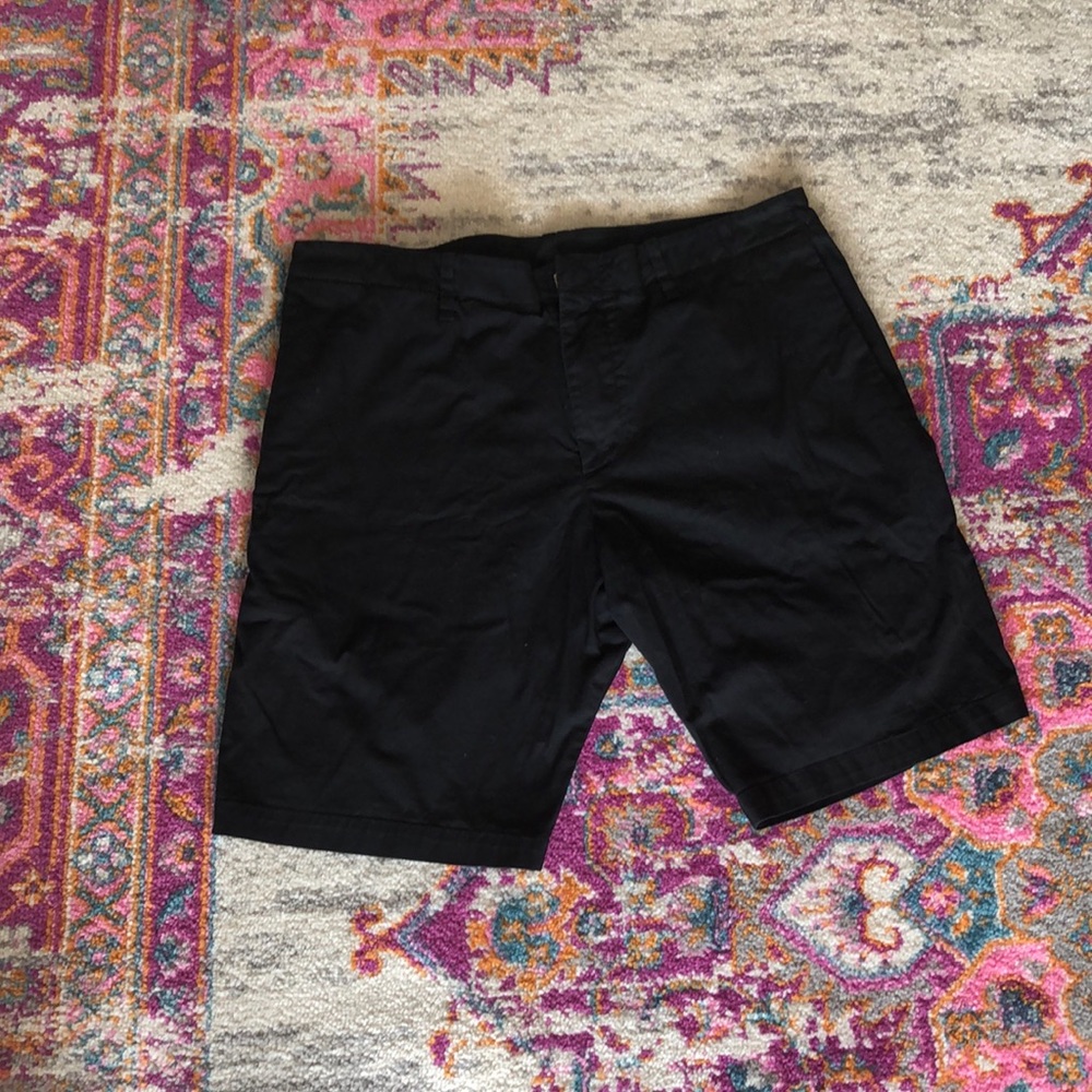 Worn Men’s Black Rapha short sz 34